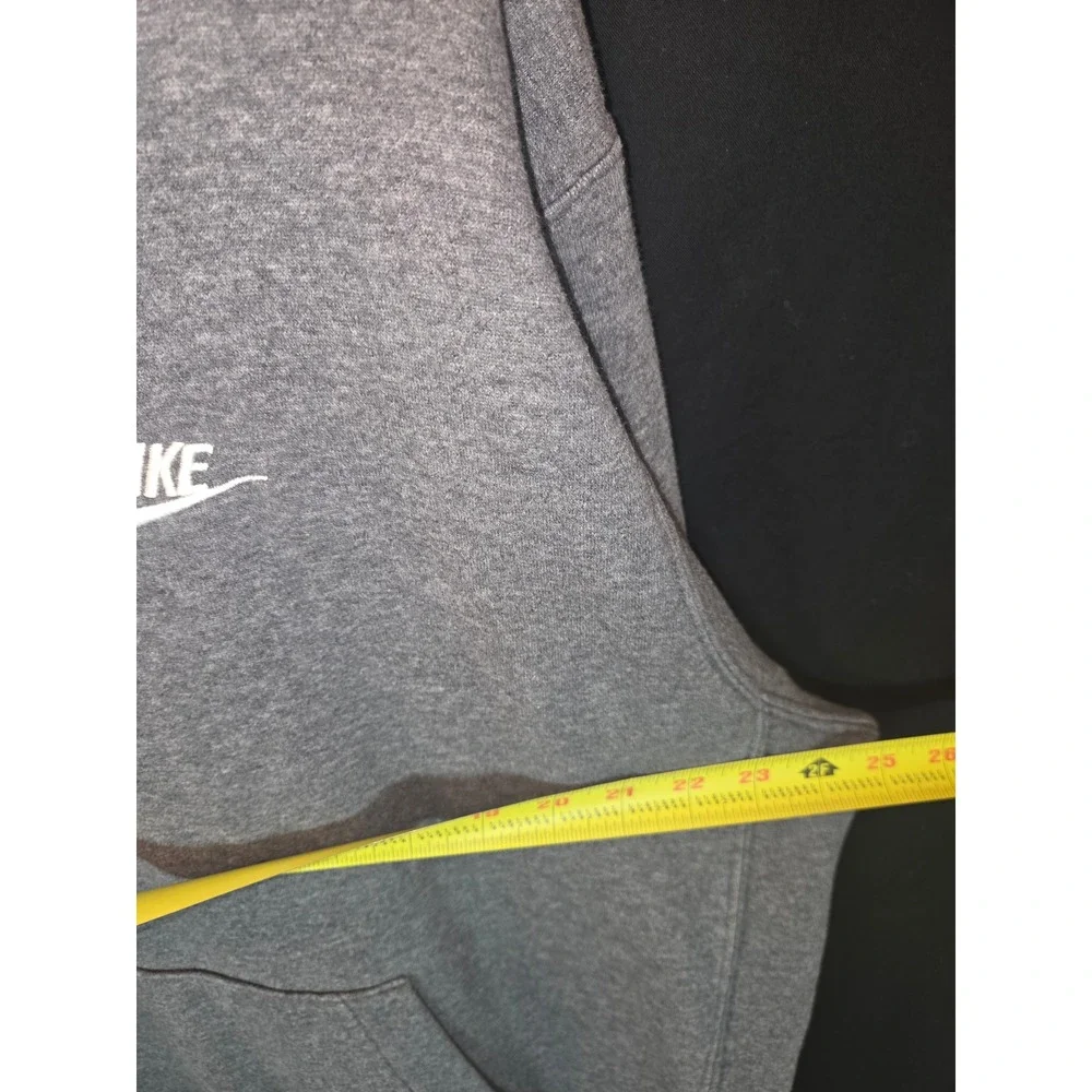 Nike Club Sportsman Gray Pullover Hoodie Men's Large Embroidered‎ Logo Casual